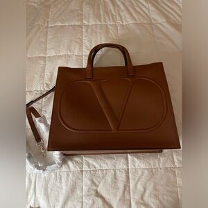 Brand new brown Valentino bag
